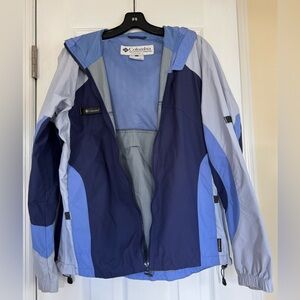 Columbia Sportswear Lightweight Hooded Women’s Jacket